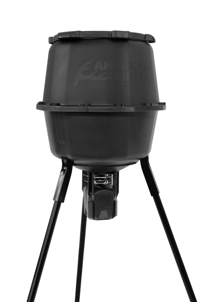 American Hunter AH225XDPRO XD-Pro 16 Programs, 1-60 Seconds Duration, 30 Gallon Capacity Black